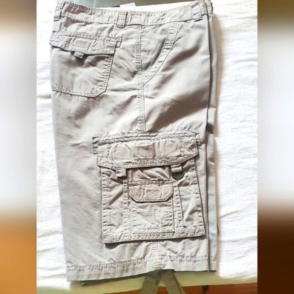Rustic Blue Cargo Long Sz. 33 Shorts‎